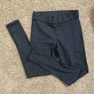 Woman’s grey leggings